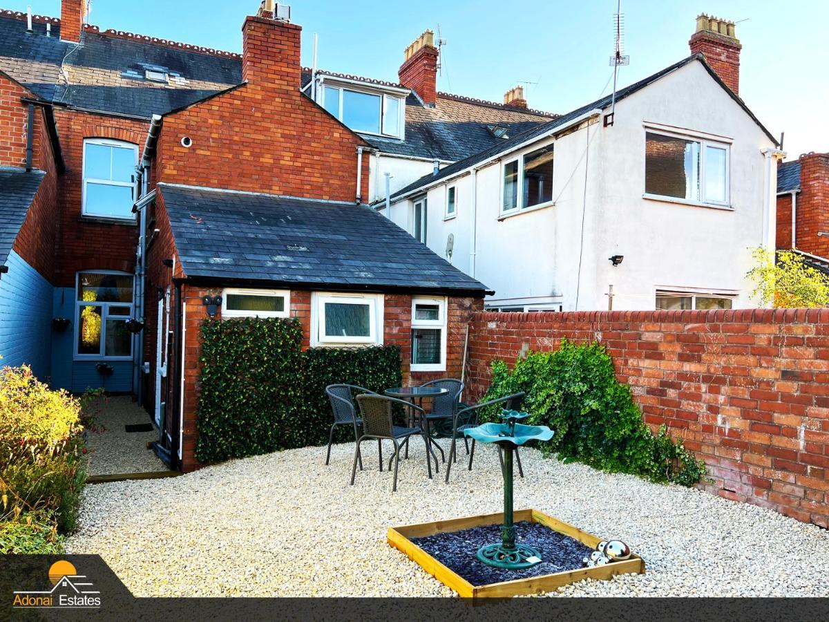 Priorswood House Apartment Taunton Bagian luar foto